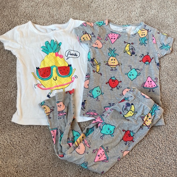 Carter's Other - Carters girls 3 piece pajama set size 4